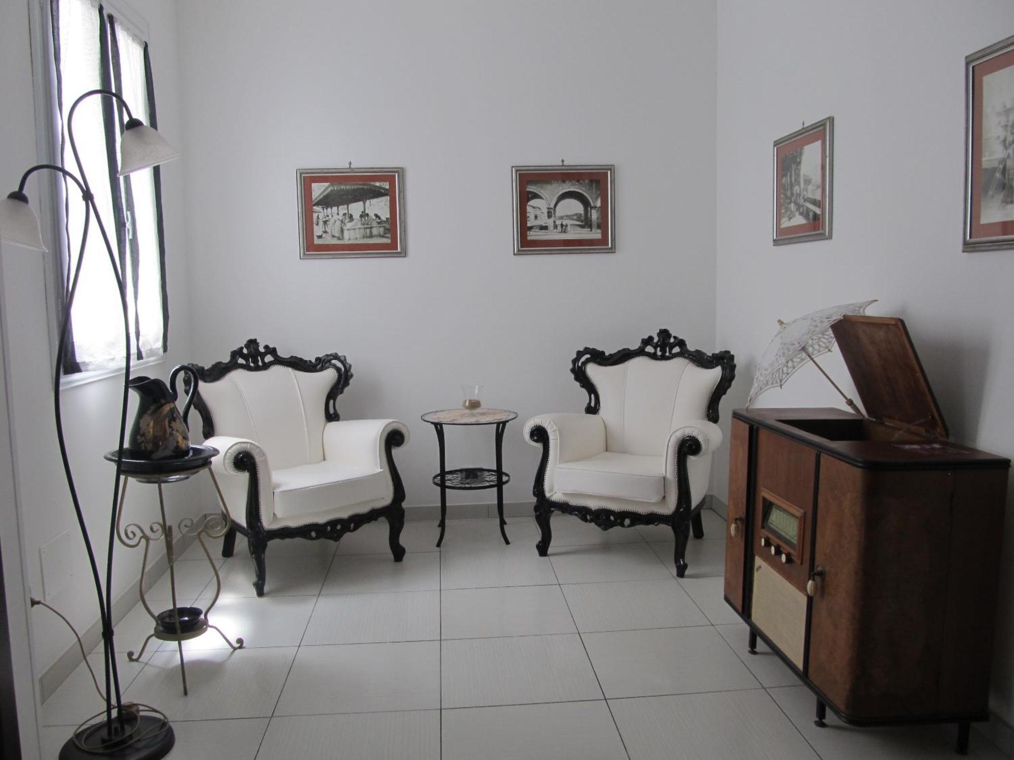B&B Persi Nel Sud, Pozzallo Exteriör bild