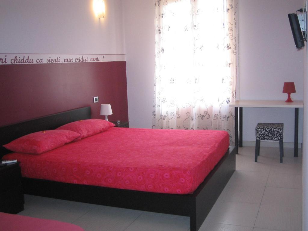 B&B Persi Nel Sud, Pozzallo Rum bild